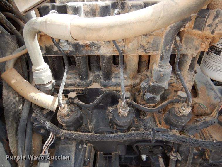 image for item DP3962 2005 Ditch Witch RT40  rock saw