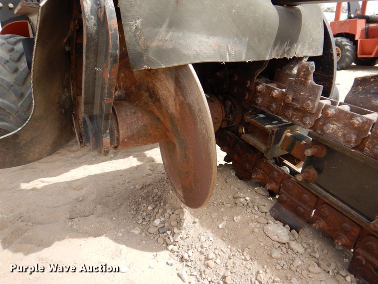 image for item DP3963 2007 Ditch Witch 420SX  cable plow