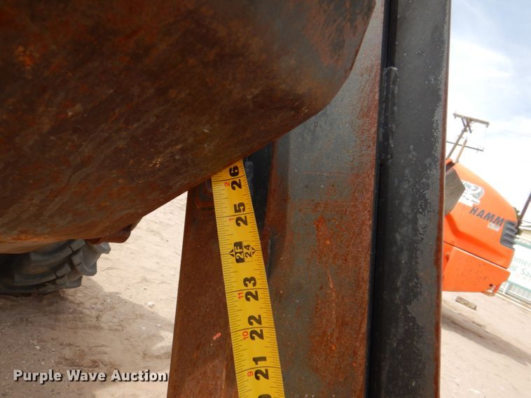 image for item DP3963 2007 Ditch Witch 420SX  cable plow