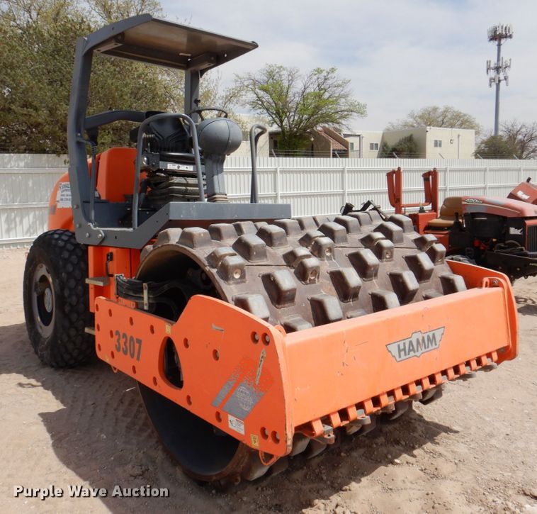 image for item DP3964 2013 Hamm 3307  single drum vibratory roller
