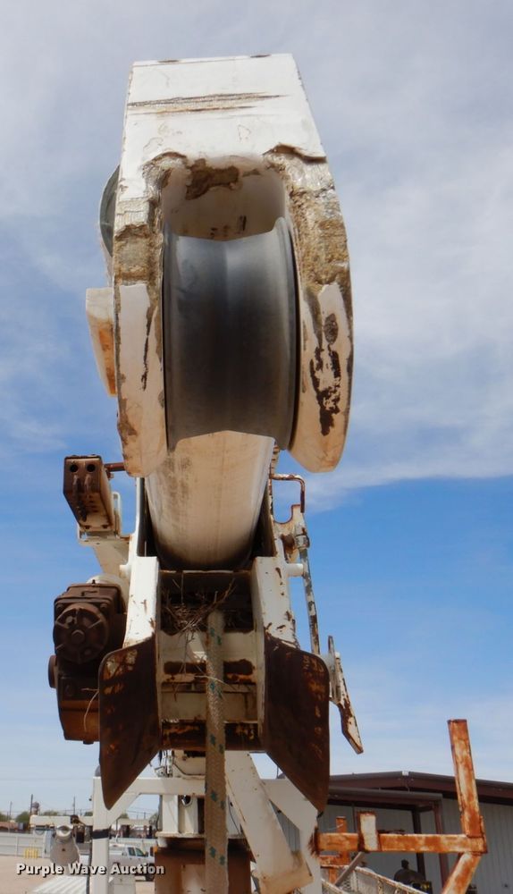 image for item DP3965 Altec  digger derrick truck bed