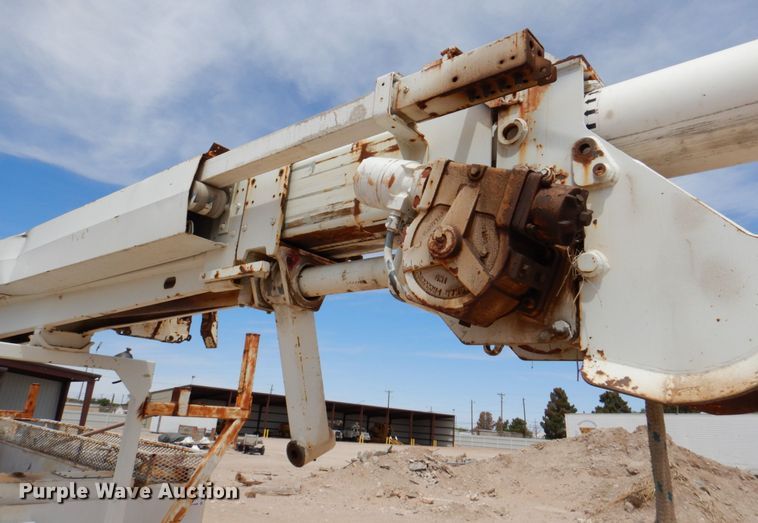 image for item DP3965 Altec  digger derrick truck bed