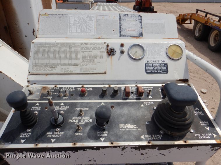 image for item DP3965 Altec  digger derrick truck bed