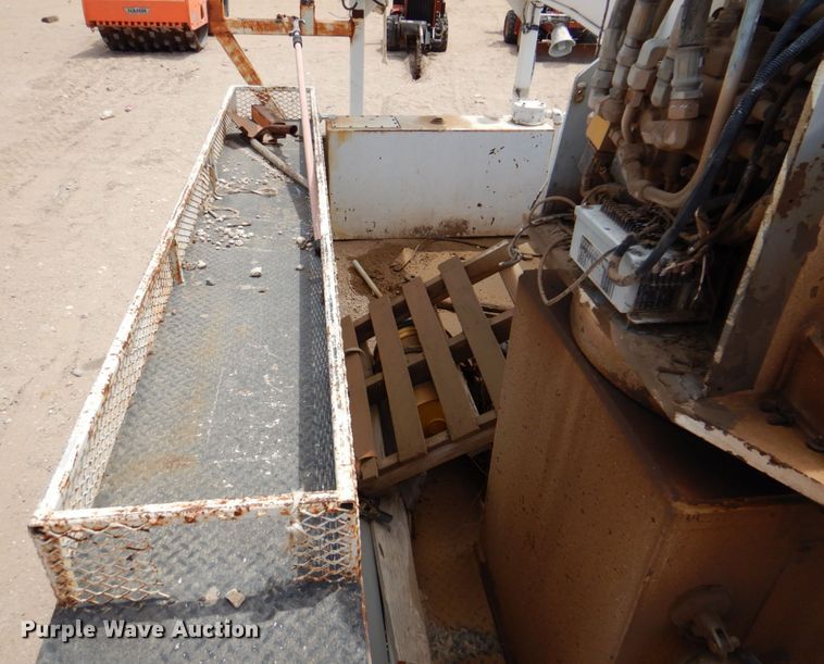 image for item DP3965 Altec  digger derrick truck bed