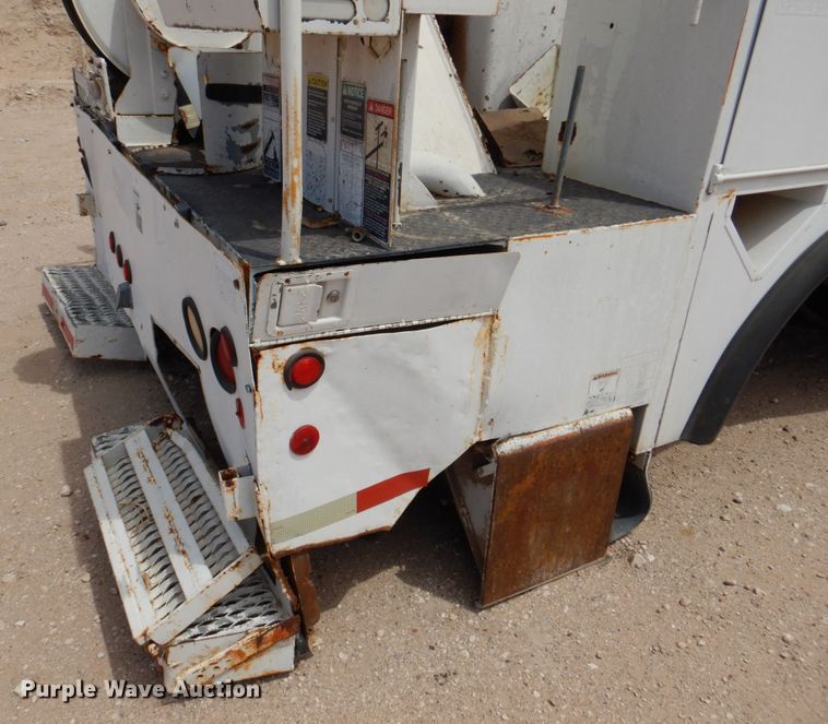 image for item DP3965 Altec  digger derrick truck bed