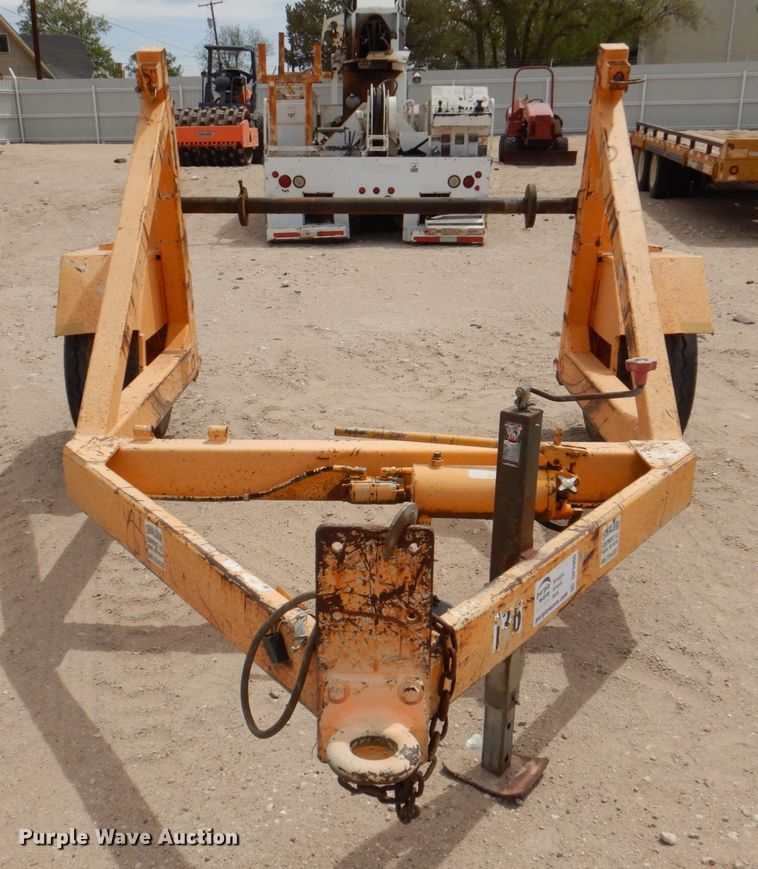 image for item DP3966 2005 Wheeler Reeler I-60  reel trailer