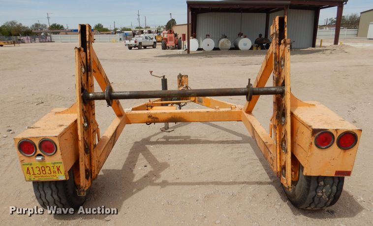 image for item DP3966 2005 Wheeler Reeler I-60  reel trailer