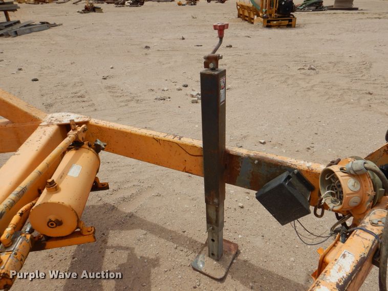 image for item DP3966 2005 Wheeler Reeler I-60  reel trailer