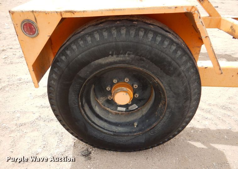 image for item DP3966 2005 Wheeler Reeler I-60  reel trailer