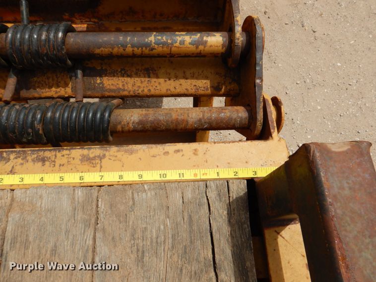 image for item DP3967 2011 Eager Beaver 20XPT  equipment trailer