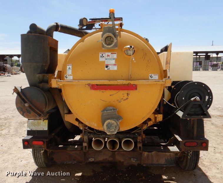 image for item DP3970 2012 Vermeer V800LEHD  vacuum excavator