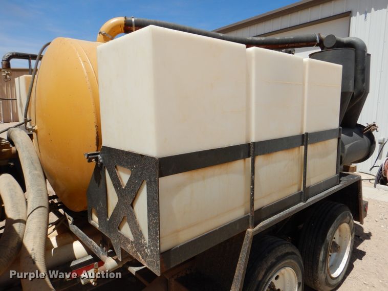 image for item DP3970 2012 Vermeer V800LEHD  vacuum excavator