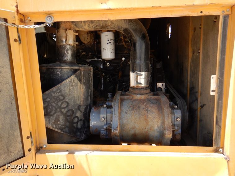 image for item DP3970 2012 Vermeer V800LEHD  vacuum excavator