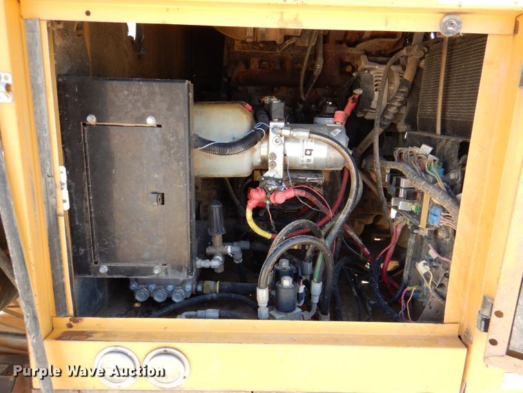 image for item DP3970 2012 Vermeer V800LEHD  vacuum excavator