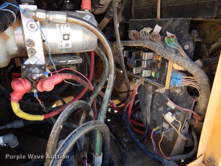 image for item DP3970 2012 Vermeer V800LEHD  vacuum excavator