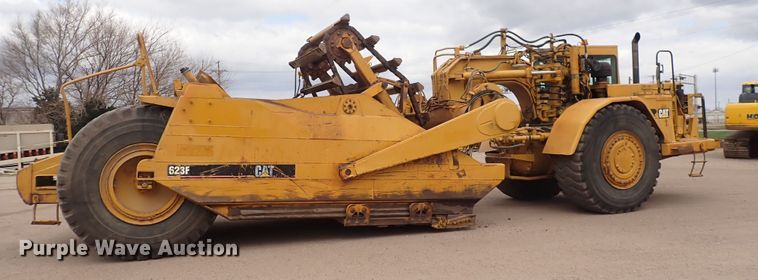 image for item DP4535 1998 Caterpillar 623F  elevating scraper