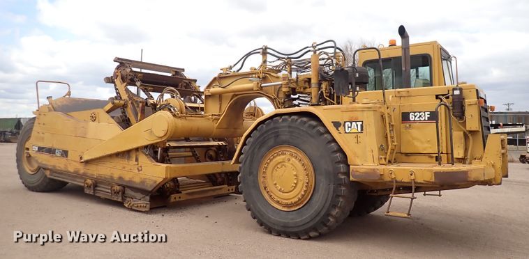 image for item DP4535 1998 Caterpillar 623F  elevating scraper