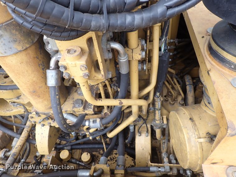 image for item DP4535 1998 Caterpillar 623F  elevating scraper