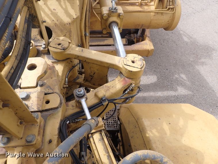 image for item DP4535 1998 Caterpillar 623F  elevating scraper