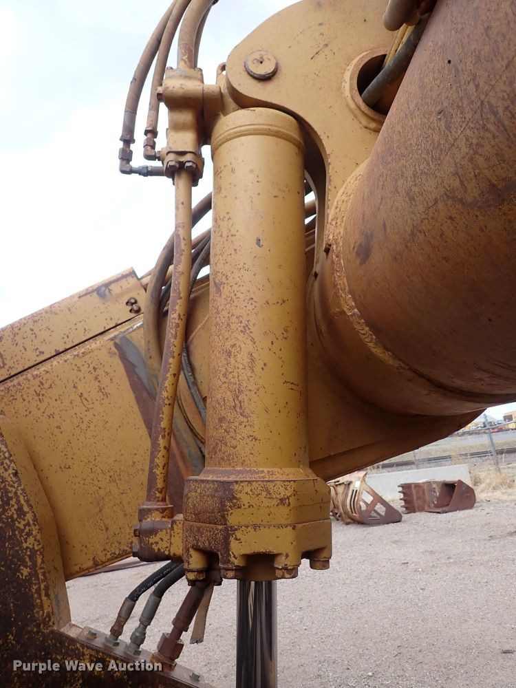 image for item DP4535 1998 Caterpillar 623F  elevating scraper