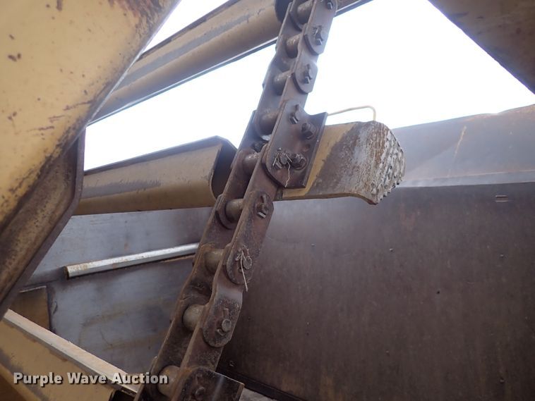 image for item DP4535 1998 Caterpillar 623F  elevating scraper