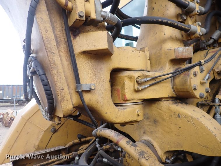 image for item DP4535 1998 Caterpillar 623F  elevating scraper