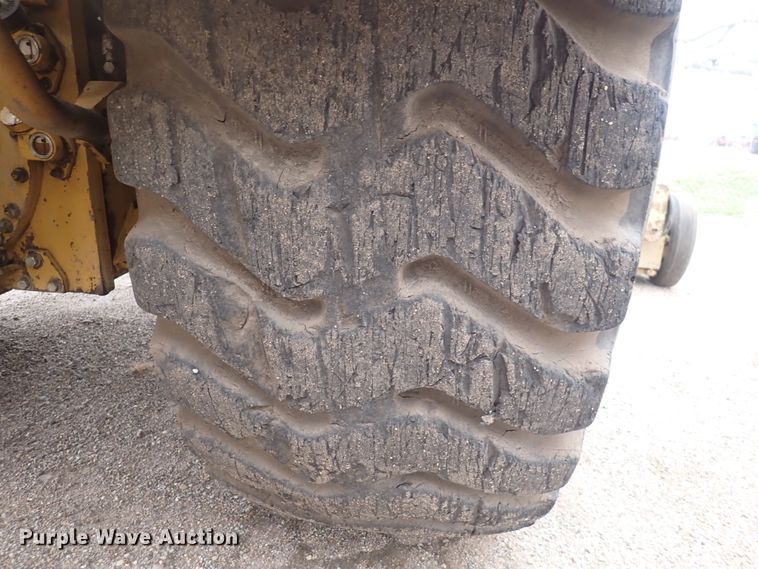 image for item DP4535 1998 Caterpillar 623F  elevating scraper