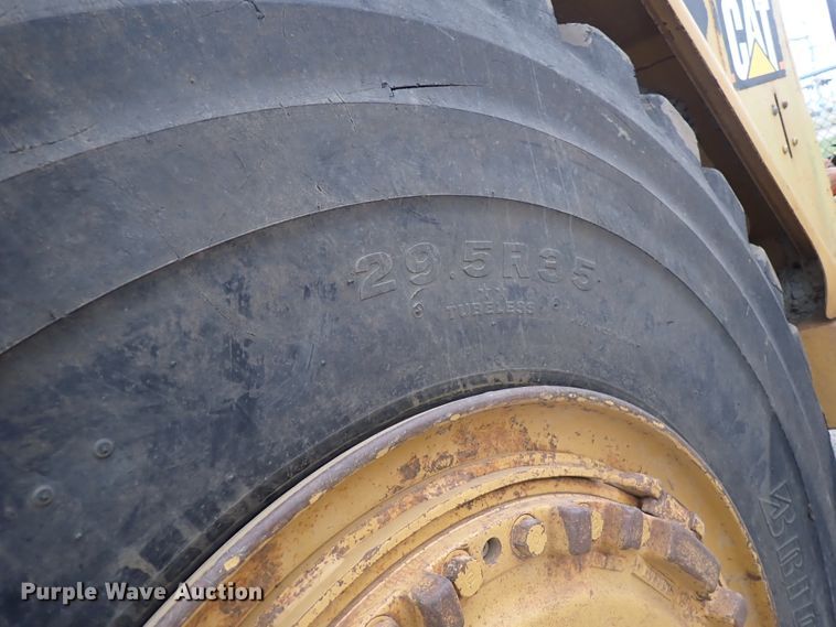 image for item DP4535 1998 Caterpillar 623F  elevating scraper