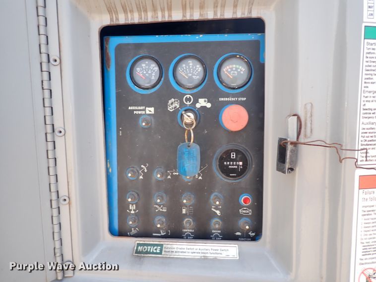 image for item DP4613 2001 Genie Z60/34  boom lift