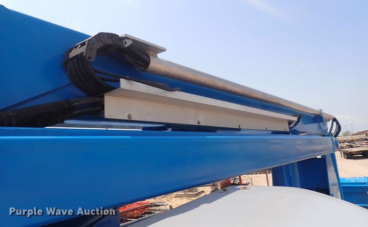 image for item DP4613 2001 Genie Z60/34  boom lift