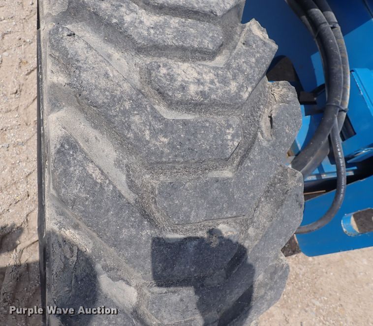 image for item DP4613 2001 Genie Z60/34  boom lift