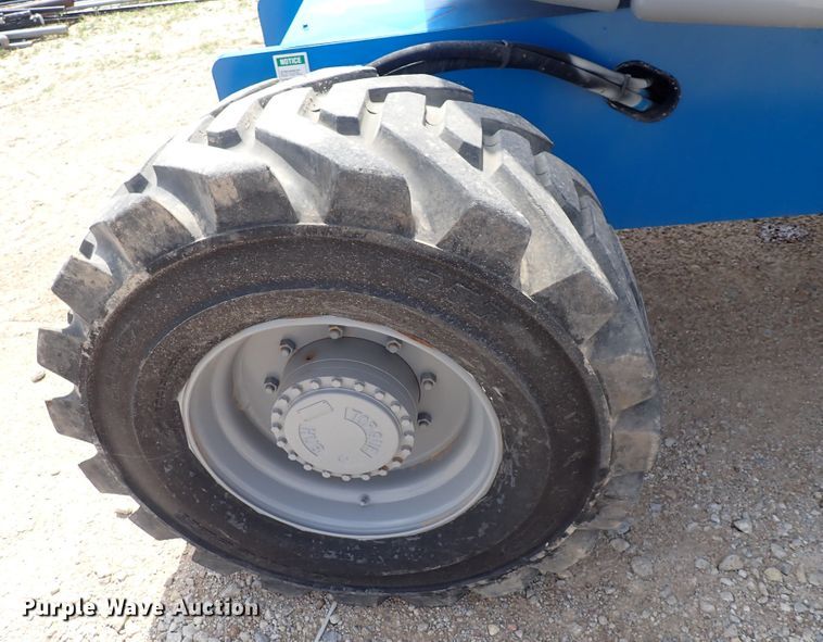 image for item DP4613 2001 Genie Z60/34  boom lift