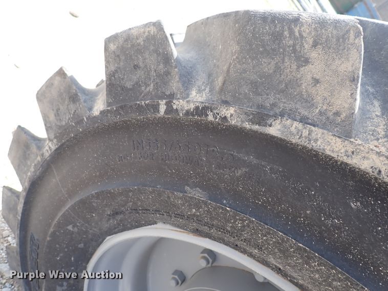 image for item DP4613 2001 Genie Z60/34  boom lift