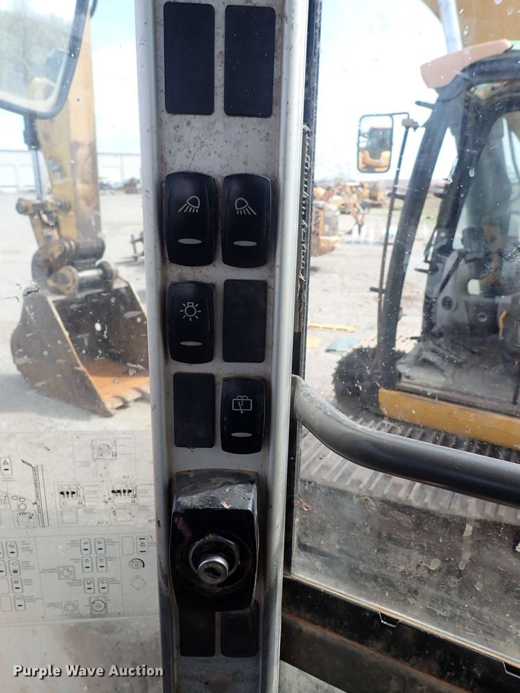 image for item DP4614 2007 Volvo L60F  wheel loader