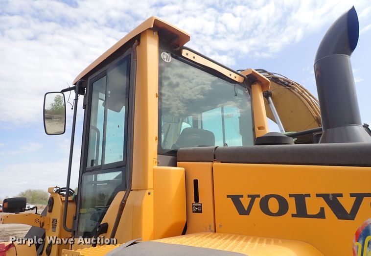 image for item DP4614 2007 Volvo L60F  wheel loader