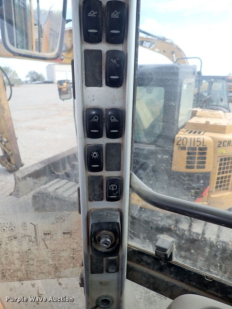 image for item DP4616 2008 Volvo L60F  wheel loader