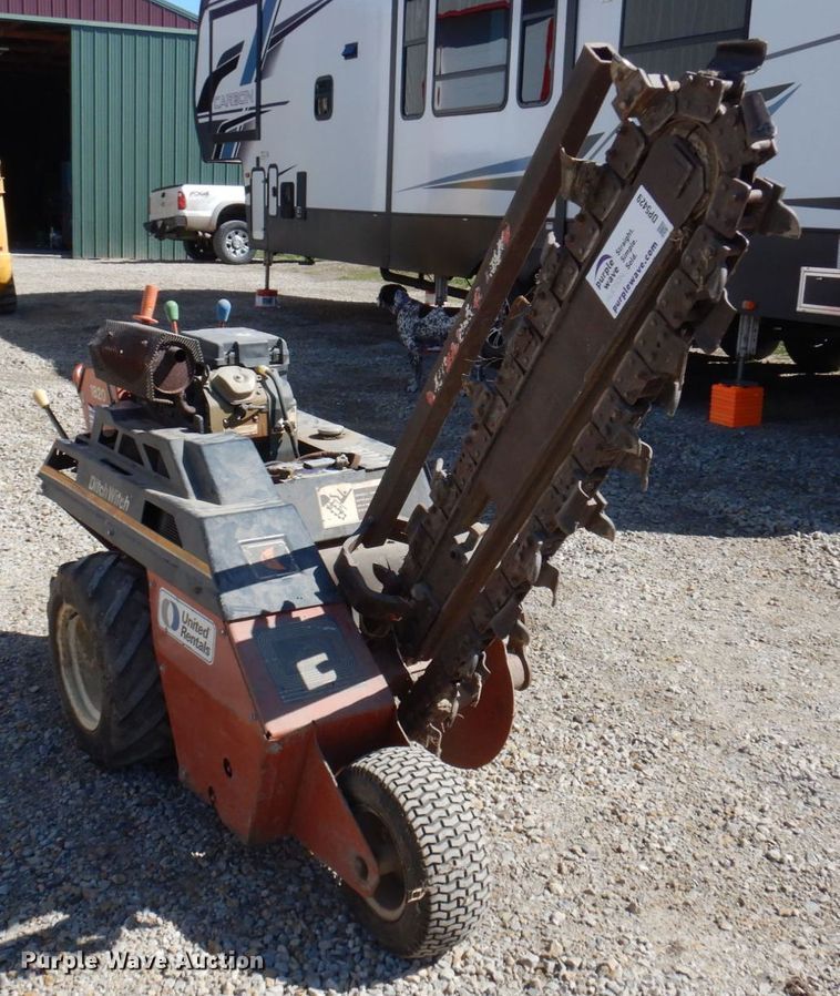 image for item DP5429 2006 Ditch Witch 1820  trencher