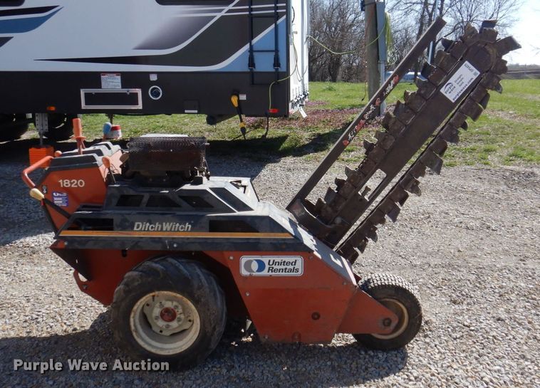 image for item DP5429 2006 Ditch Witch 1820  trencher