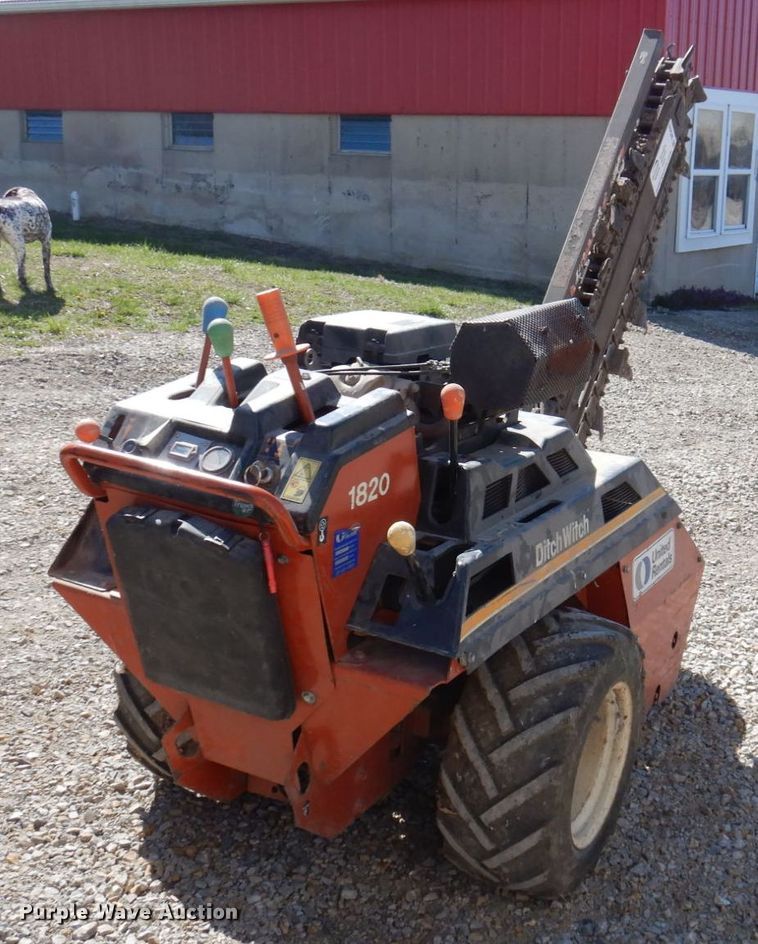 image for item DP5429 2006 Ditch Witch 1820  trencher