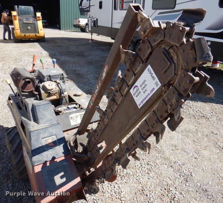 image for item DP5429 2006 Ditch Witch 1820  trencher