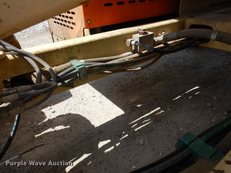 image for item DP5432 1997 JLG 33RTS  scissor lift