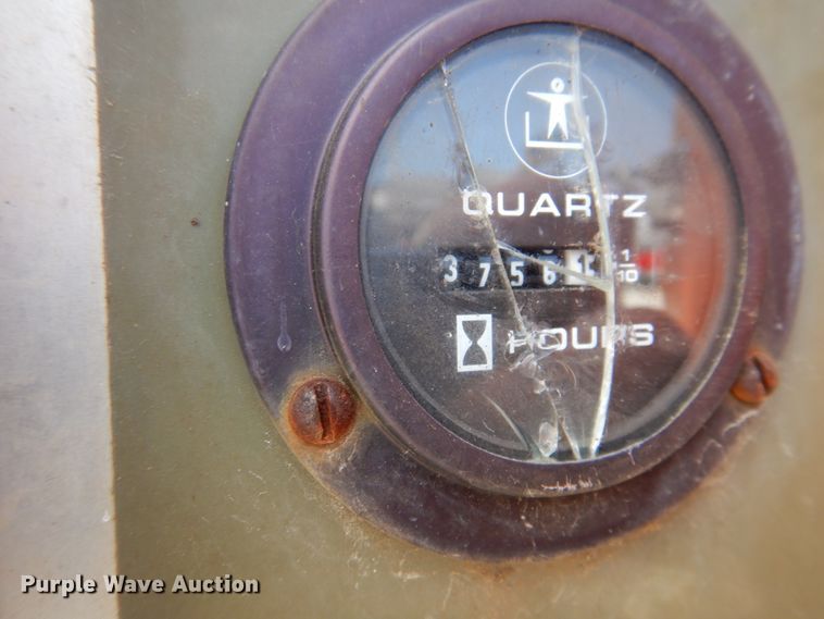 image for item DP5432 1997 JLG 33RTS  scissor lift