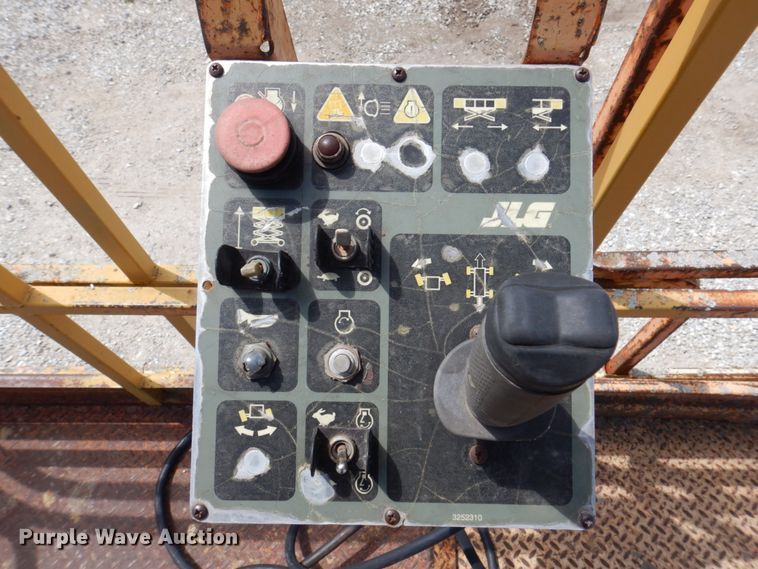 image for item DP5432 1997 JLG 33RTS  scissor lift