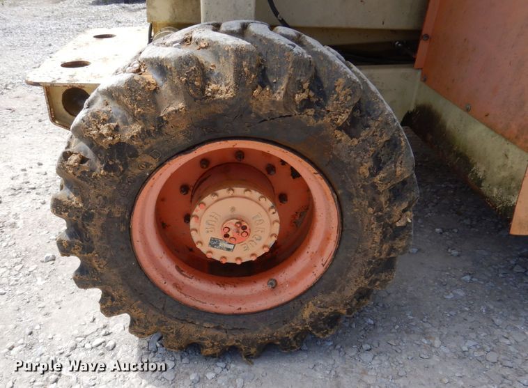 image for item DP5432 1997 JLG 33RTS  scissor lift