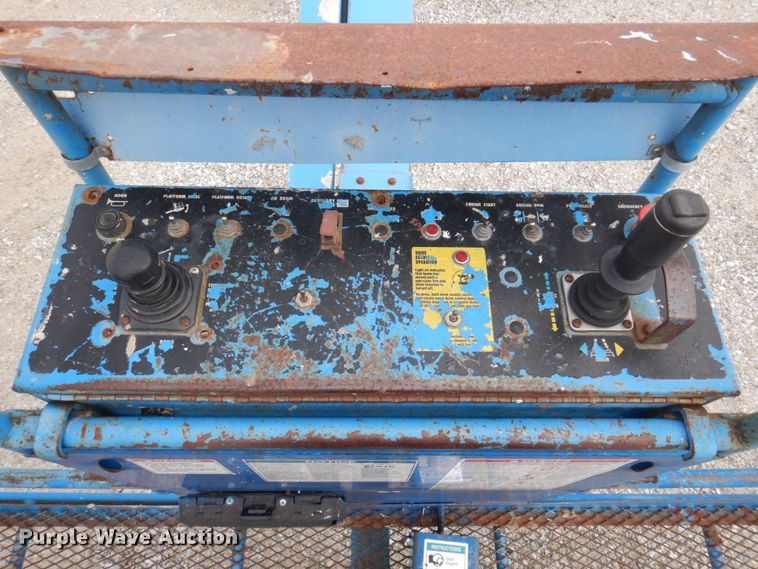 image for item DP5438 1998 Genie S40  boom lift