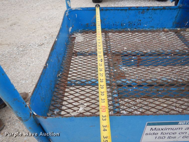 image for item DP5438 1998 Genie S40  boom lift