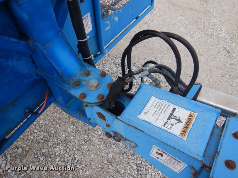 image for item DP5438 1998 Genie S40  boom lift