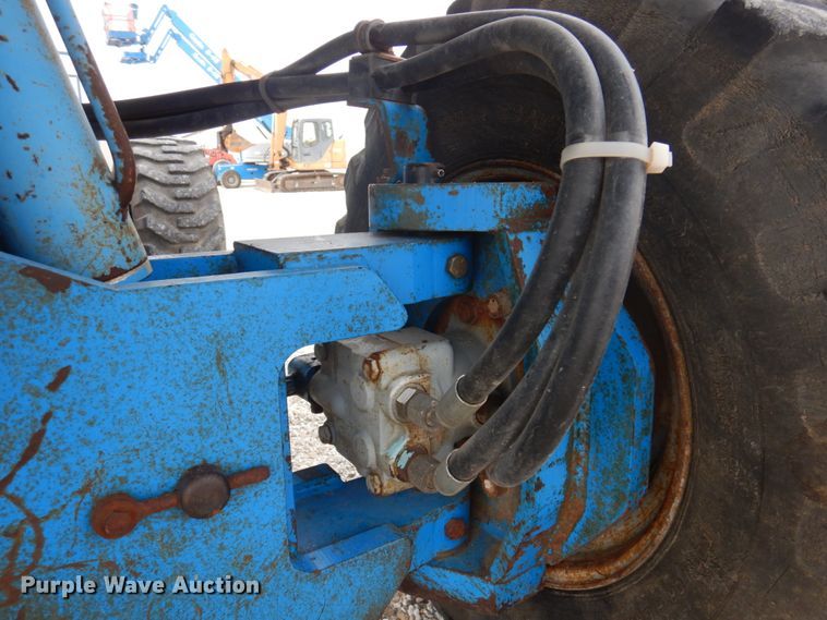 image for item DP5438 1998 Genie S40  boom lift