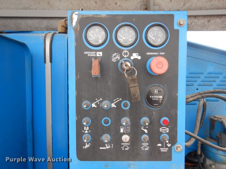 image for item DP5438 1998 Genie S40  boom lift