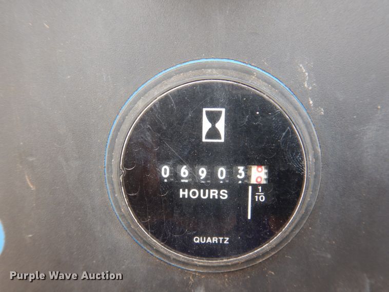 image for item DP5438 1998 Genie S40  boom lift